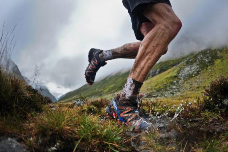 Corre in montagna e scompare dopo una telefonata