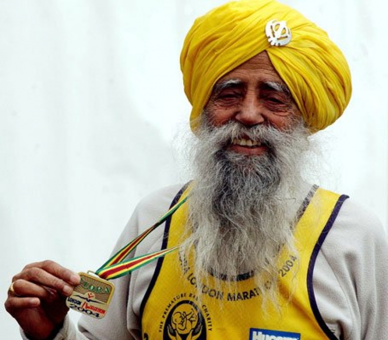 Fauja Singh, la storia del maratoneta più anziano al mondo