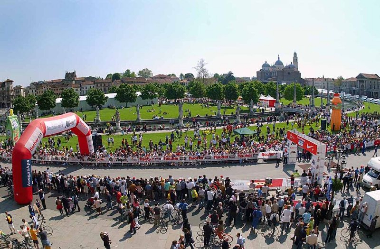 Padova alza il sipario ecco i big della maratona Corritalia